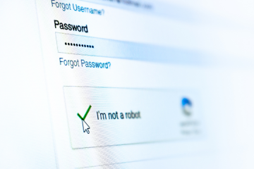 es importante instalar un captcha